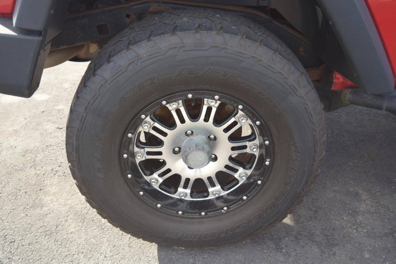 2010 RED /GRAY Jeep Wrangler Sport 4WD (1J4AA2D17AL) with an 3.8L V6 OHV 12V engine, 6-SPEED transmission, located at 607 W Columbia Drive, Kennewick, WA, 99336, (509) 987-1069, 0.000000, 0.000000 - FOR MORE INFORMATION PLEASE GIVE US A CALL TOLL FREE AT 509-582-8818 OR FOR MORE OPTIONS PLEASE VIEW OUR INVENTORY ON THE WEB AT USAAUTOSALES.NET Si te gusta este vehiculo y usted tiene preguntas, por favor llame gratis al numero (509) 582-8818 y alguien le ayudara. VEHICLE PRICE DOES NOT INCLUDE TA - Photo#6